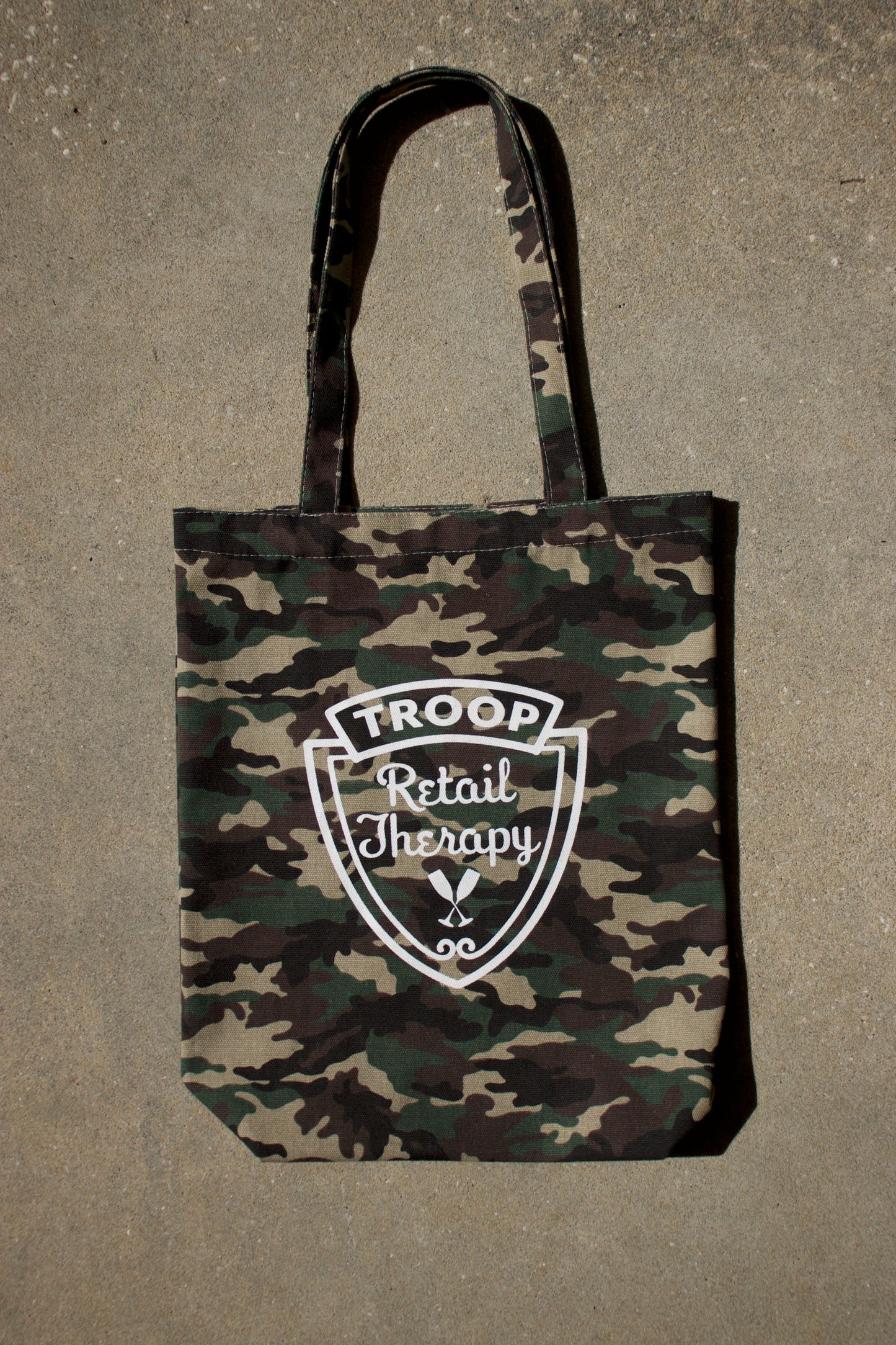 TROOP RETAIL THERAPY -  SHOPPER TOTE